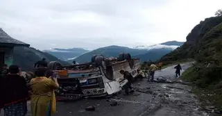 হিমাচল প্রদেশে ভয়াবহ বাস দুর্ঘটনা, নিহত ৮